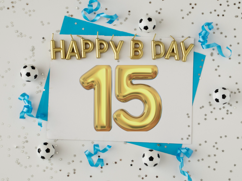 Invitaciones Creativas para 15 Años Masculinos