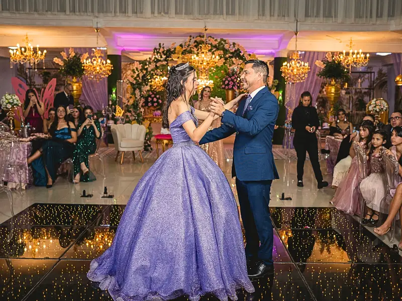 Programa de una Fiesta de Quince Años